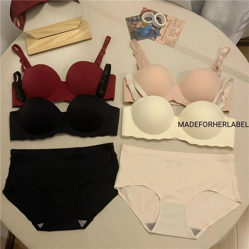 Amora Lingrie Set