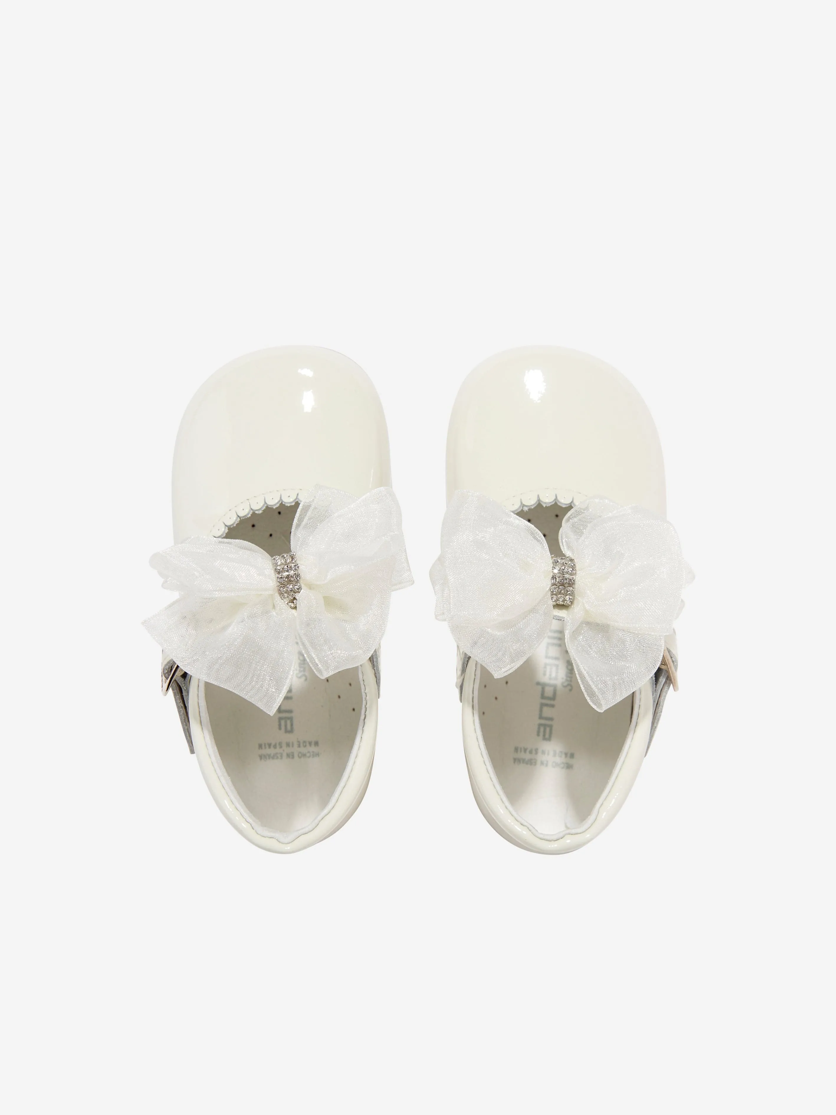 Andanines Girls Mary Jane Shoes With Bow in Ivory