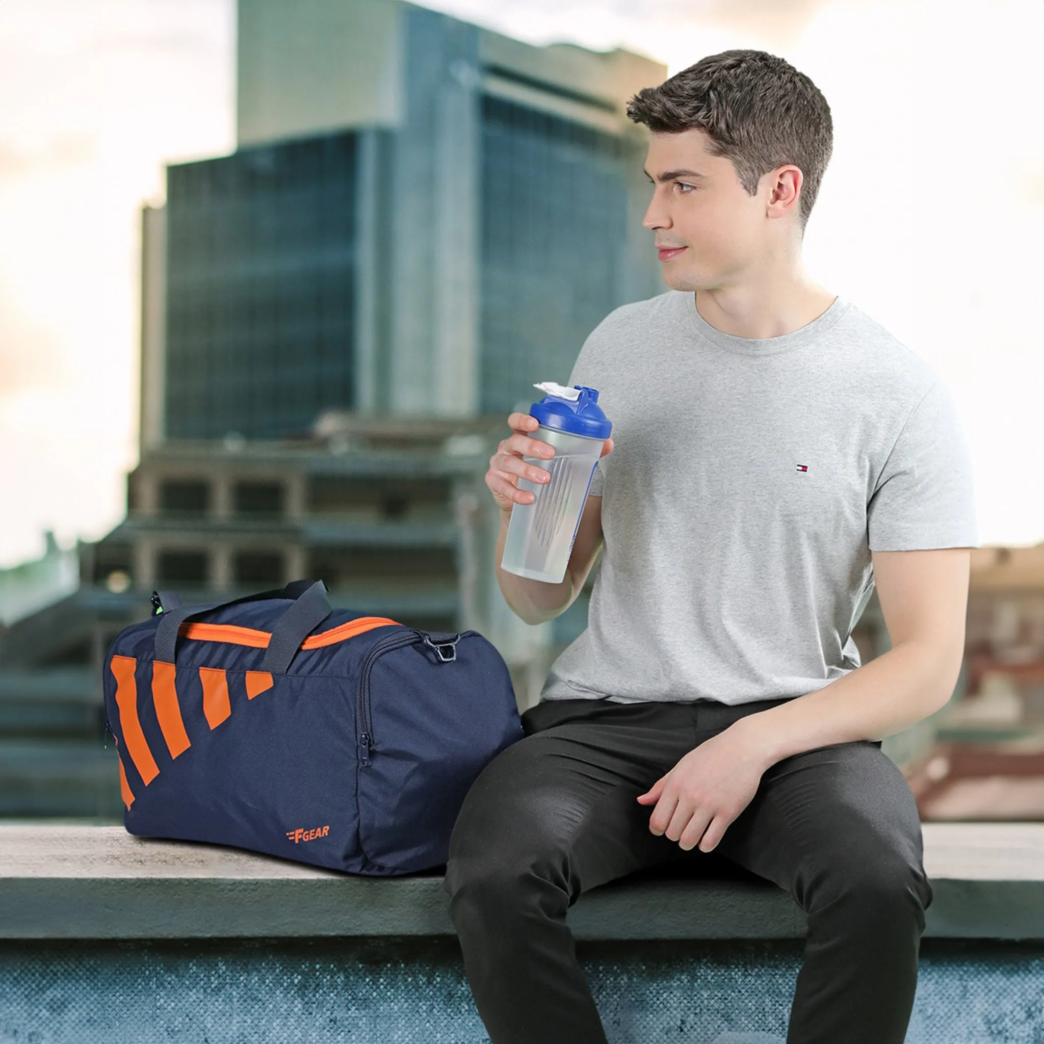 Drill 36L Navy Orange Gym Bag