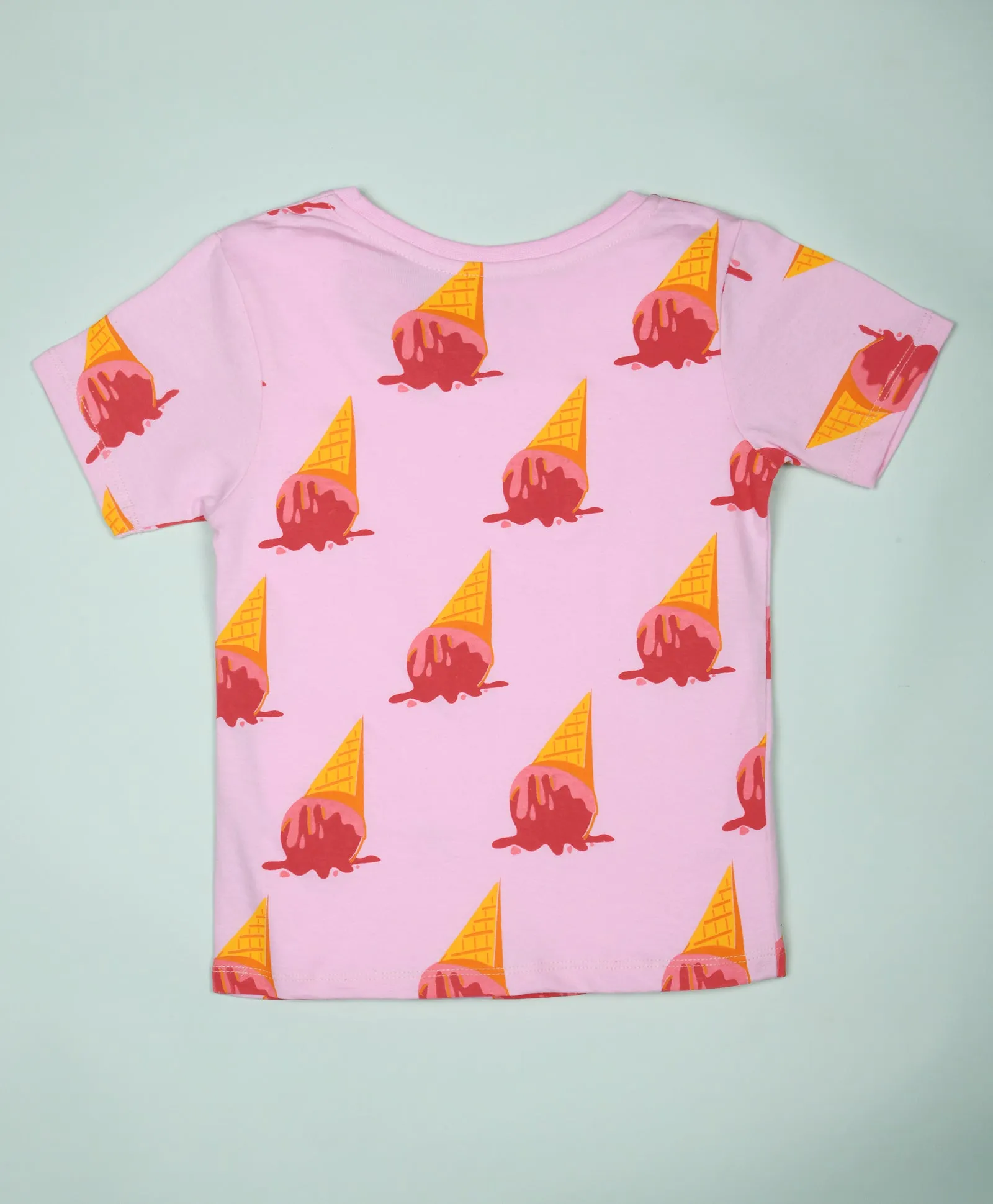 Ice Cream Pattern Half Sleeves T-Shirt & Shorts Set