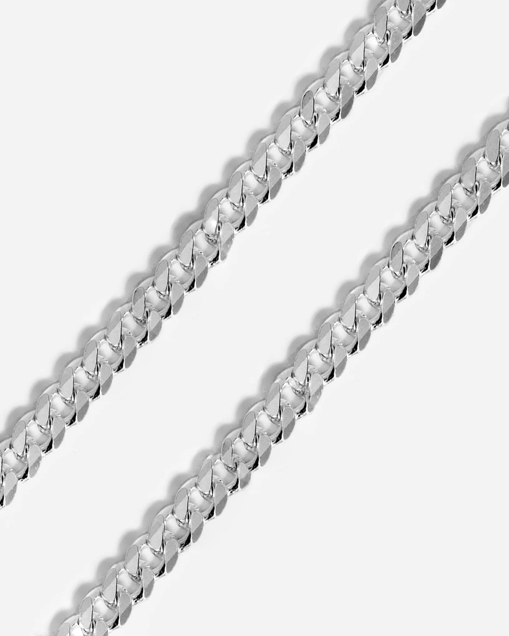 Large Curb Chain in Silver 5.5mm