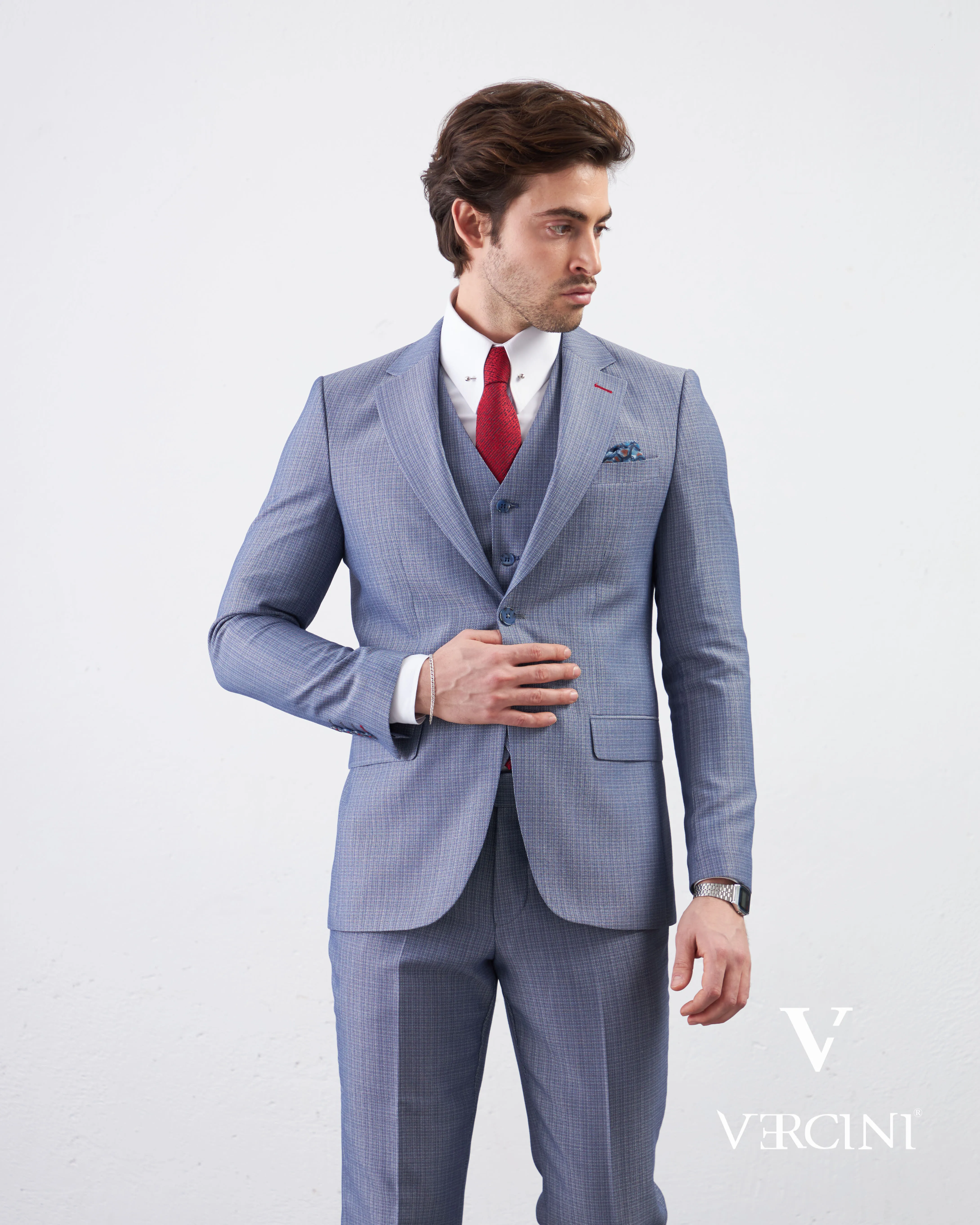 Vercini Azure Elegance Three-Piece Men's Suit