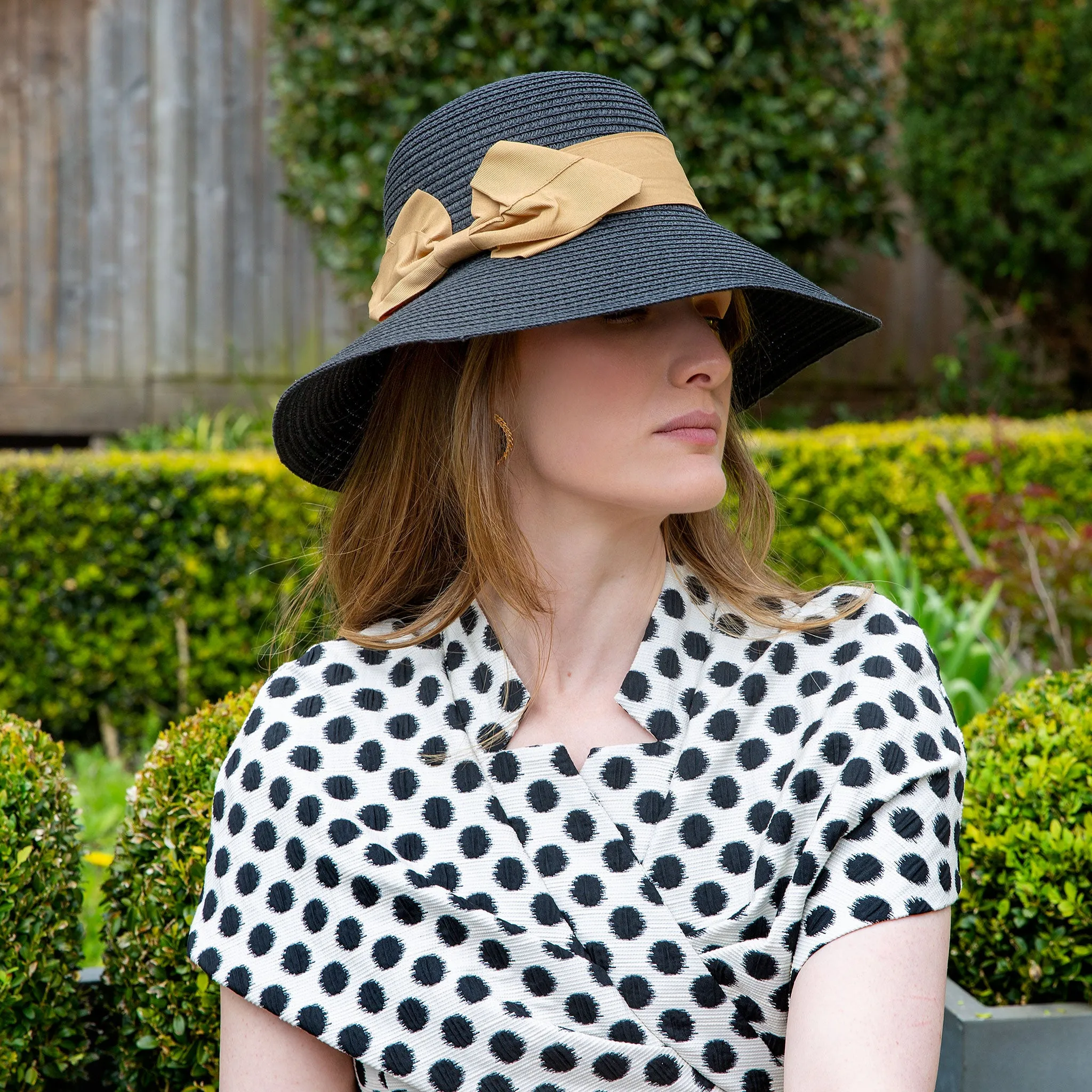 Women’s Straw Sun Hat with Ribbon and Bow